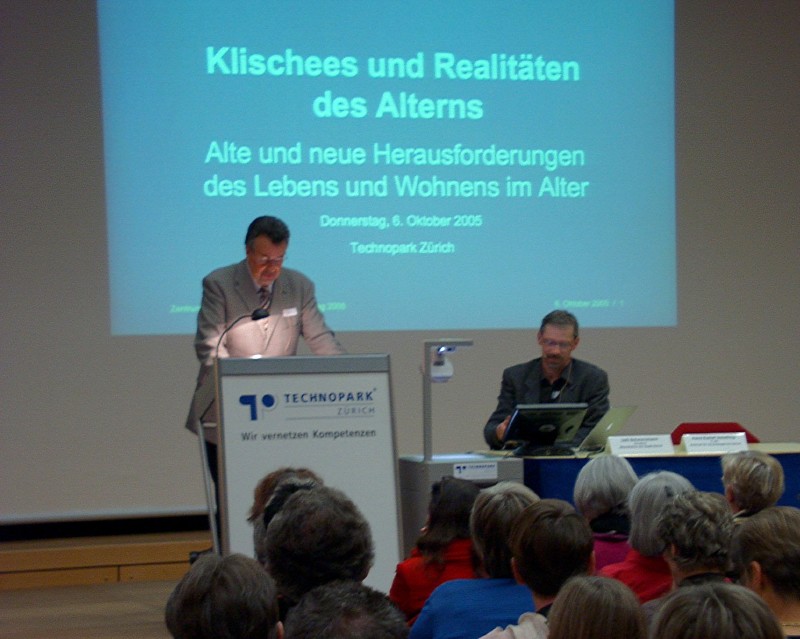 2_Begruessung.jpg